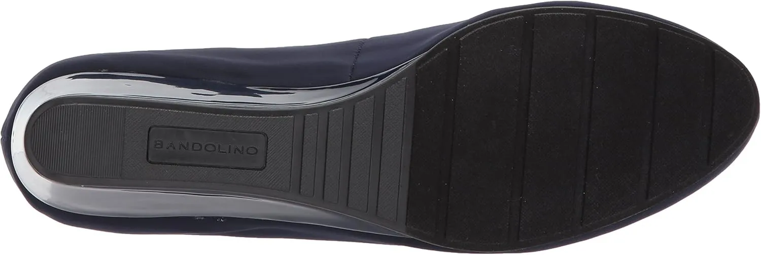 Bandolino Women's Tad Pump